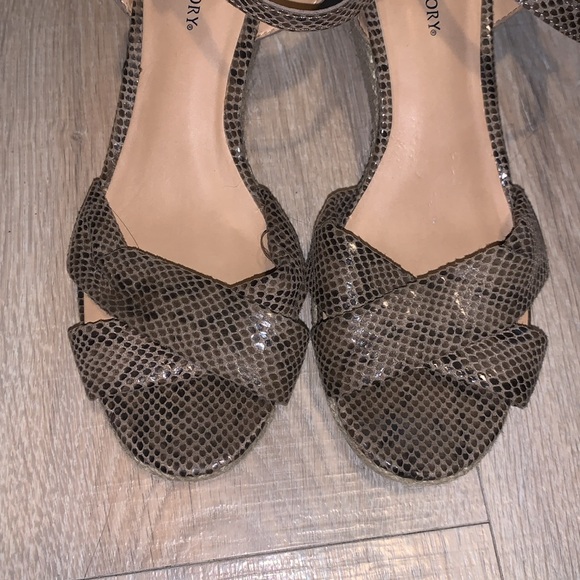 Faded Glory Snakeskin Wedge Heel Sandal Espadrille Ankle Strap - Picture 2 of 8